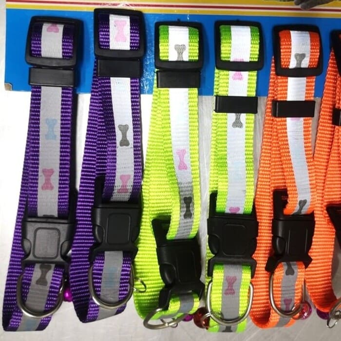 COLLAR NYLON REFLECTIVA HUESOS  